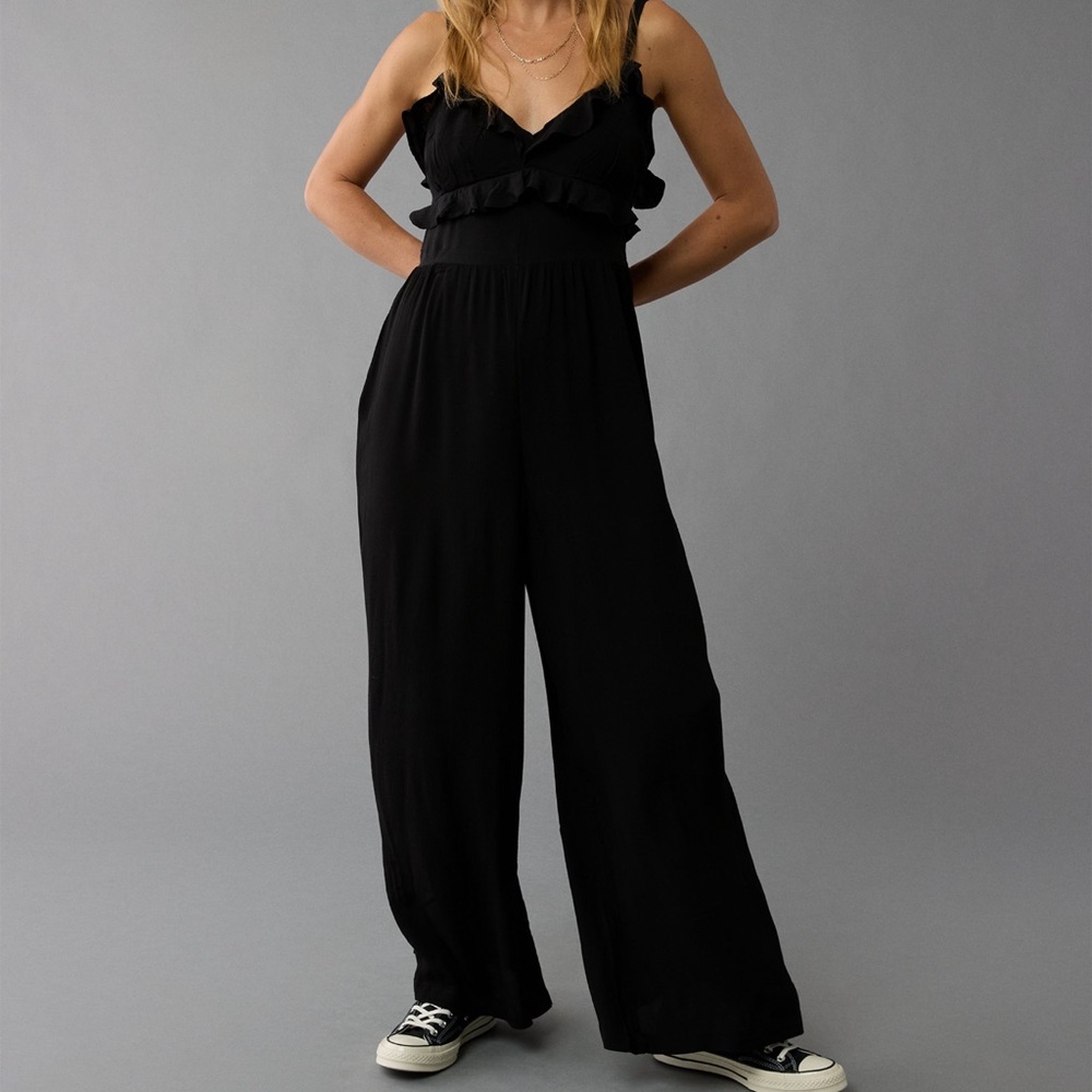 AE RUFFLE WIDE-LEG JUMPSUIT | Size L